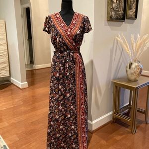 Maxi dress fall colors.